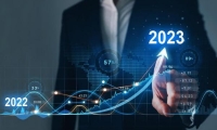 比特币出现断崖式跳水 突然暴跌10% 17万人爆仓！什么情况？